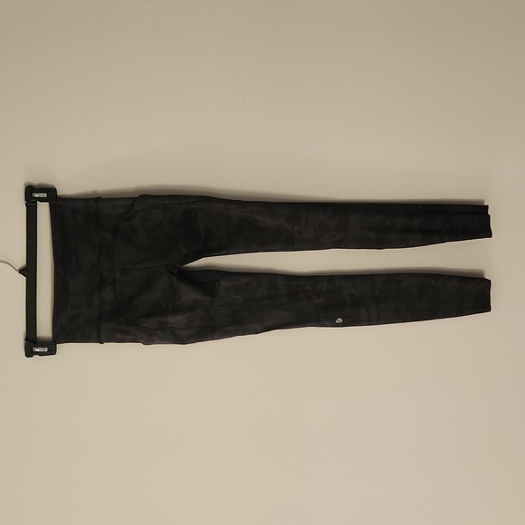 Lululemon Fast and Free 28" Incognito Camo Multi Grey Size 4 - Picture 11 of 11